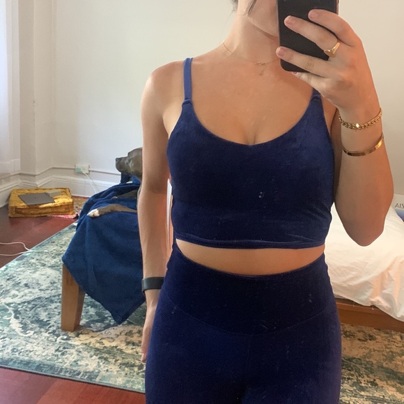 FULL SET Athleta NWT Velvet blue workout set - Picture 2 of 6